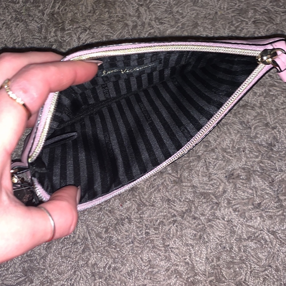 Wristlet - Picture 3 of 3